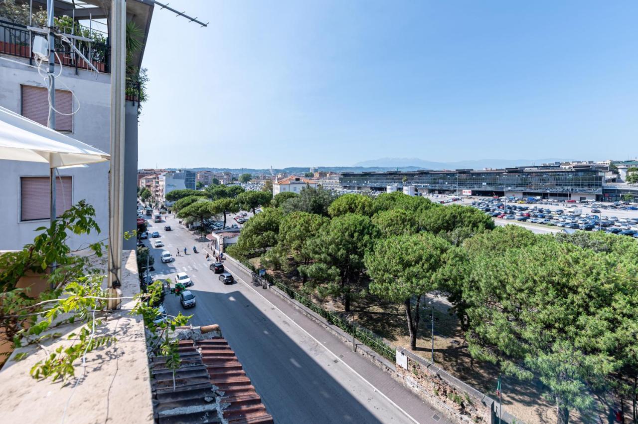 Central Station Terrace Apartment Near The Sea ペスカーラ エクステリア 写真